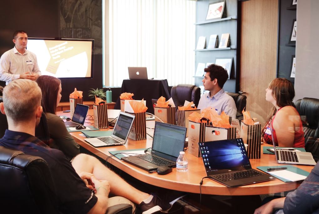 경영 컨설턴트 직업 하는 일, 되는 방법 알아봅시다