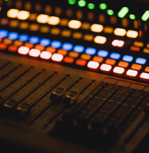 좋은 음악을 만드는 작곡가 직업 되는 방법!